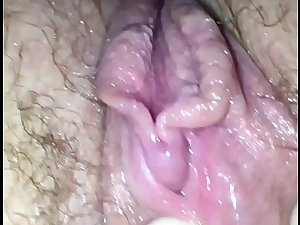 Overenthusiastic Squirting Pussy