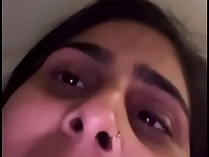Gain feeling licking good! Pakistani girl eating her cum