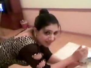 Arabic hotty boob with an increment be fitting of tuchis show