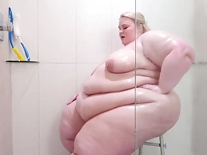 Ssbbw Showering Their way Folds Together with Curves