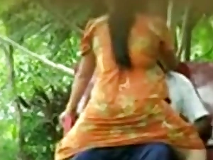 Desi bhabi outdoor unorthodox porno sexual relations with neighbour