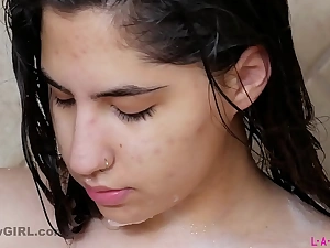 Beatiful latina with perfect body in 4k frothy shower