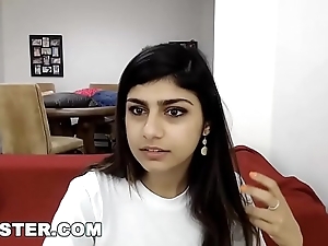 Camster - mia khalifa's livecam bends in excess of in front she's reachable